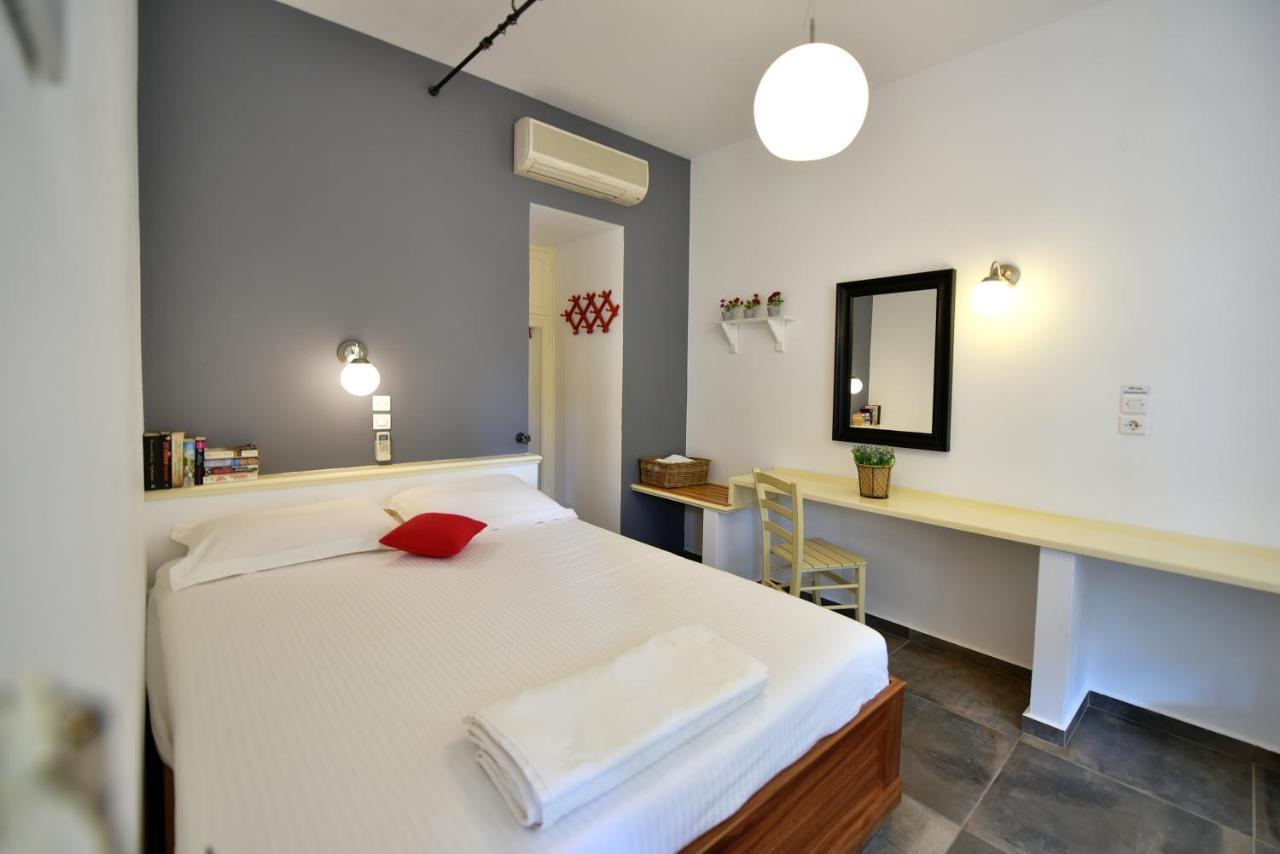 Piteoussa Rooms Hydra  Exterior photo